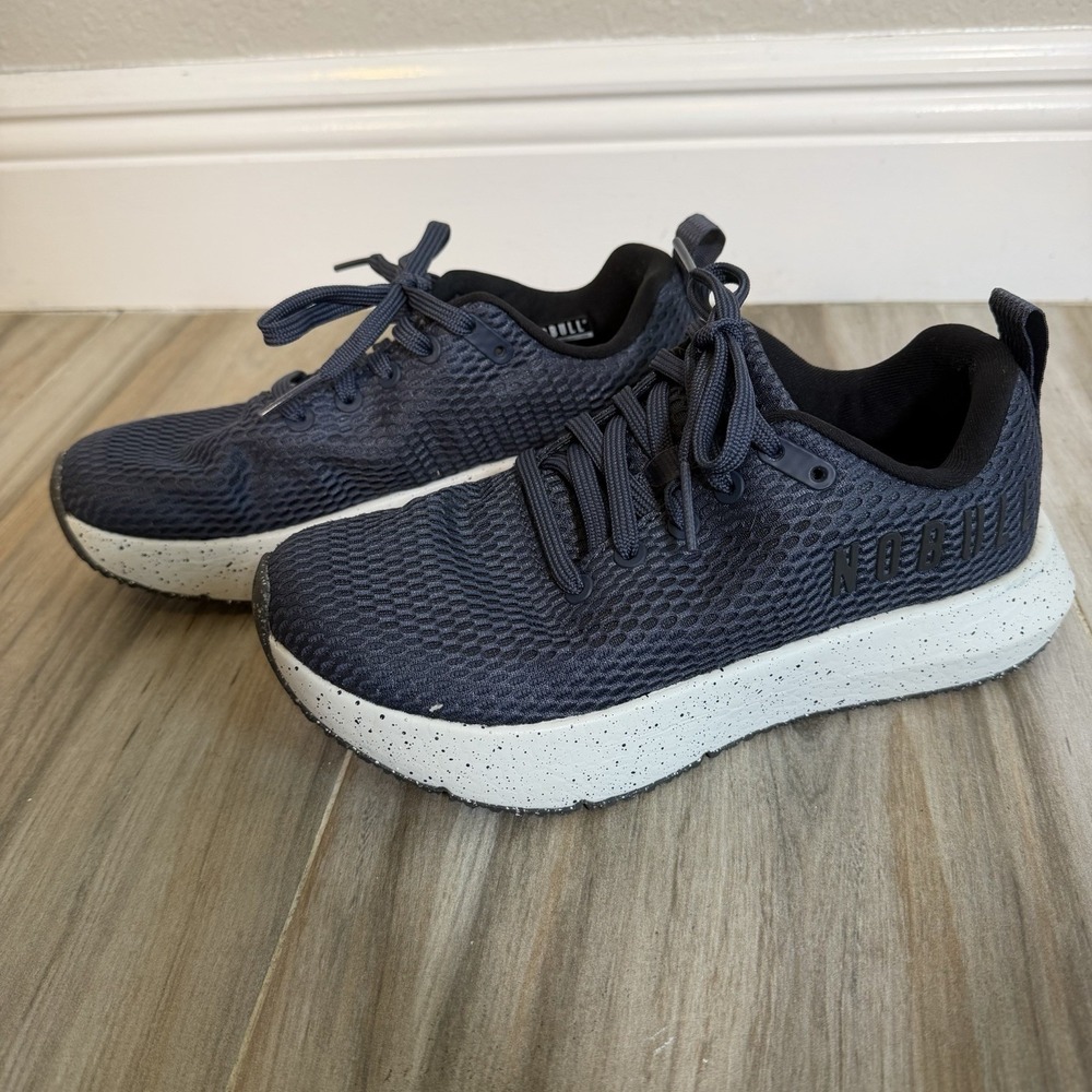 Nobull Journey Womens Size 7 Navy white Athletic Running Training Shoes Sneakers